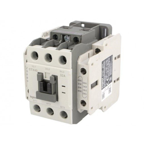 CTX3 3P 32A 2NO2NC  230V AC; Contactor: 3-pole; NO x3; Auxiliary contacts: NC x2,NO x2; 230VAC; LEGRAND