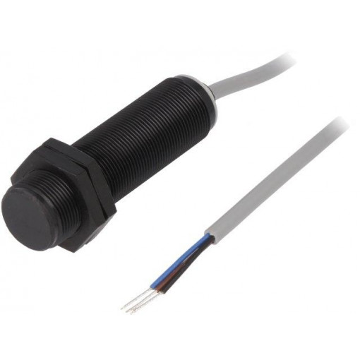 CFAK 18P1100; Sensor: capacitive; Range: 0÷5mm; Output conf: PNP / NO; Mat: PBT; BAUMER