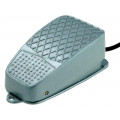 EFS-A; Switch: foot; Stabl.pos: 1; SPDT; 10A/250VAC; Leads: 1m lead; IP50; HIGHLY EFS-A; Switch: foot; Stabl.pos: 1; SPDT; 10A/250VAC; Leads: 1m lead; IP50; HIGHLY