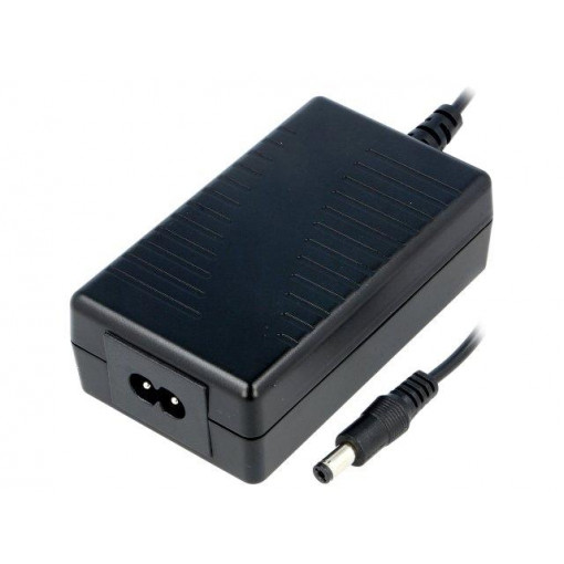 GS15B-1P1J; Power supply: switched-mode; 5VDC; 2.4A; Out: 5,5/2,1; 12W; 0÷50°C; MEAN WELL
