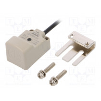 PSN25-5DP; Sensor: inductive; 0÷5mm; PNP / NO; Usup: 10÷30VDC; 200mA; lead 2m; AUTONICS