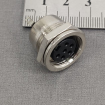 DIN06L.240MSK.CH; DIN 6p šasijas ligzda 240° metāla korpuss fiksējums skrūvējot