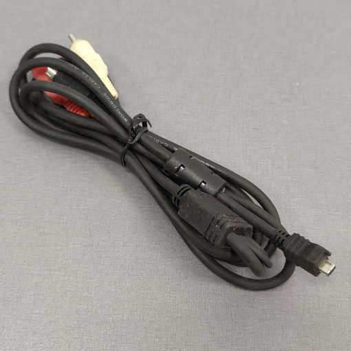 VSSSO/R3MD4.15; Vads Sony 8k.ieapaļš uz RCA 3 un SVH-S 4k. 1.5m