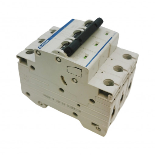 DS06D30002 Circuit breaker; 230/400VAC; Inom: 2A; Poles: 3; DIN; Charact: D; 6kA TERASAKI