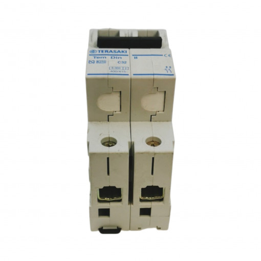 C06N20032 Circuit breaker; 230/400VAC; Inom: 32A; Poles: 2; DIN; Charact: C TERASAKI