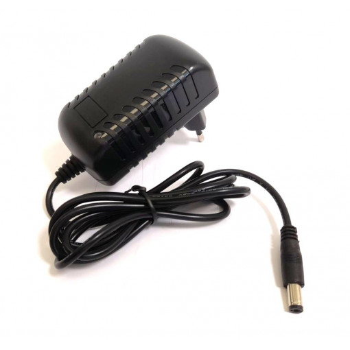BB084.2000.5521 Li-Ion, Li-Po 2S lādētājs 8.4V, 2A, 17W 5,5/2,1 spraudnis BB084.2000.5521 Li-Ion, Li-Po 2S lādētājs 8.4V, 2A, 17W 5,5/2,1 spraudnis
